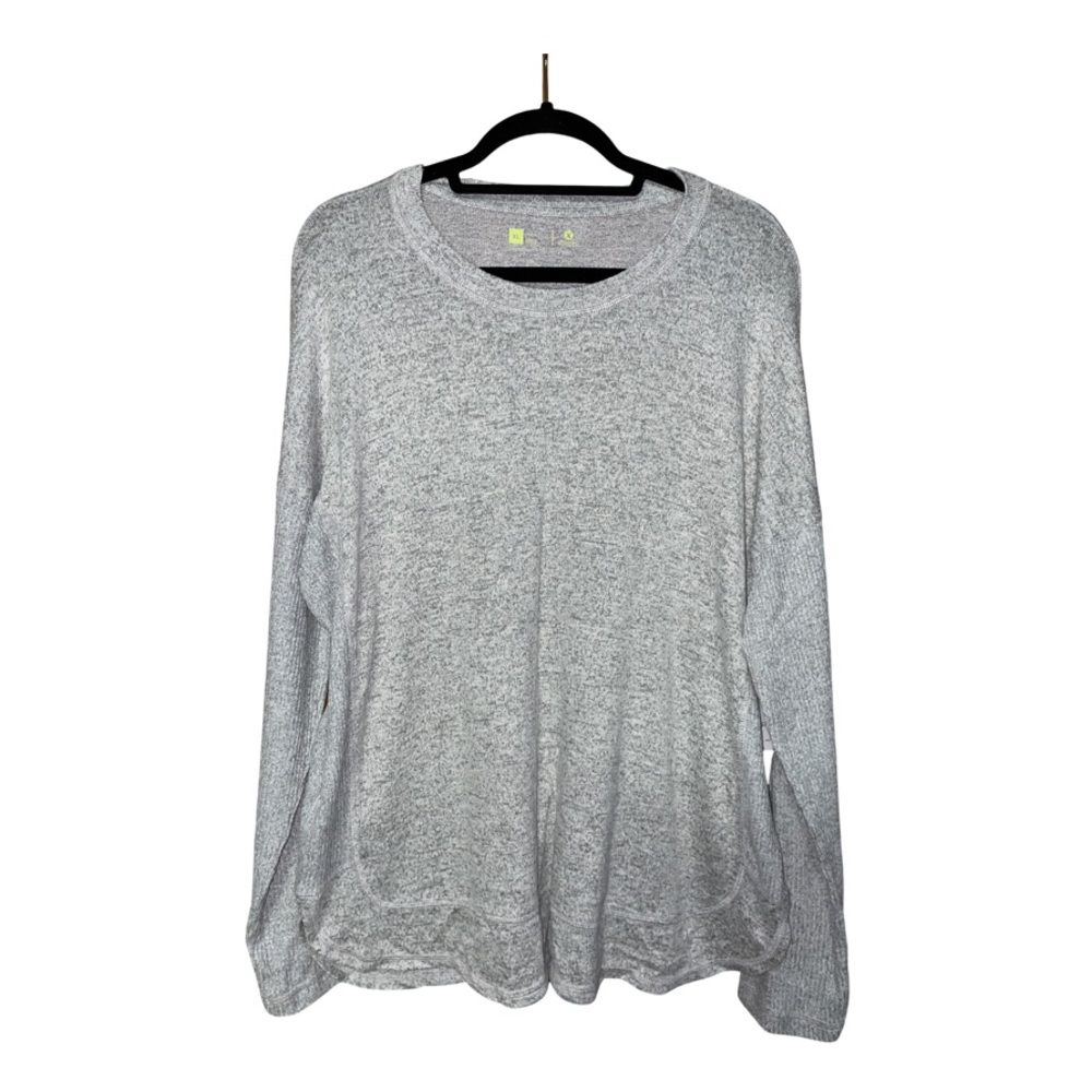 NWT Xersion Sport Long Sleeve Top - Gray - Size XL